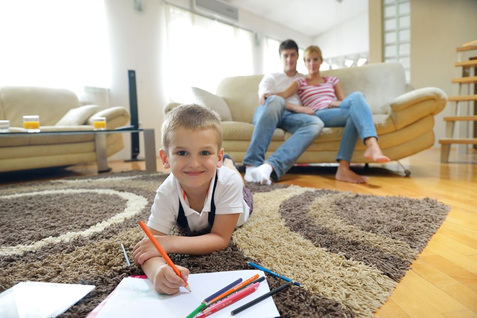 A család biztonsága érdekében legyen otthon füstérzékelő és szén-monoxid-riasztó készülék is